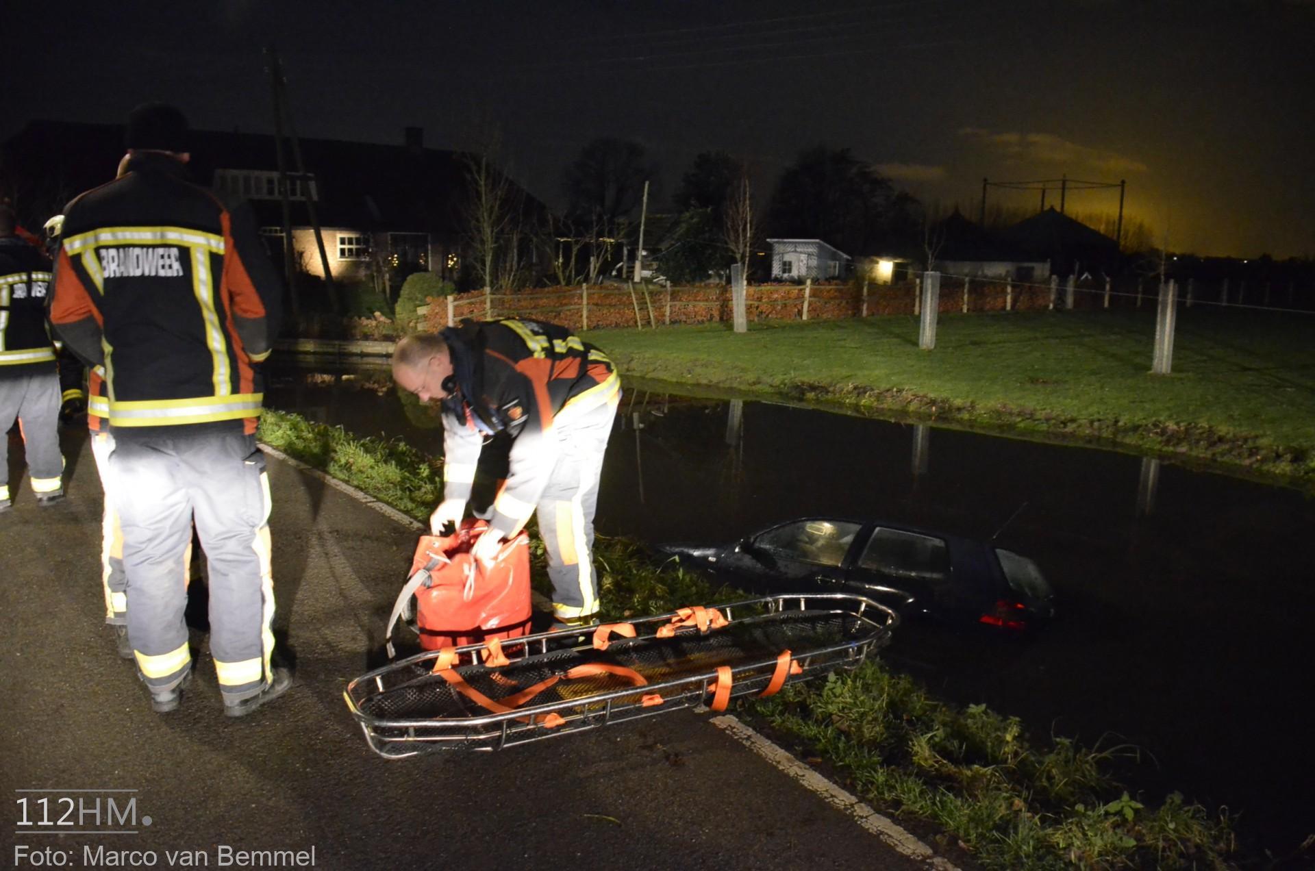 Auto Te Water Oud Bodegraafseweg Bodegraven - Rebonieuws.nl