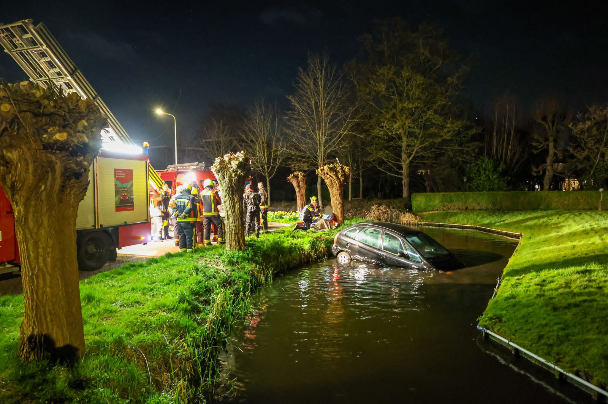 Auto Te Water In Bodegraven - Rebonieuws.nl